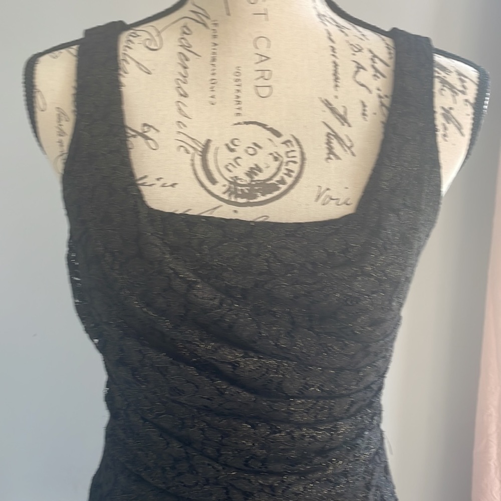 Express black/gold lace mini! Sz 4 Great for homecoming/wedding/holiday party! - Picture 4 of 4